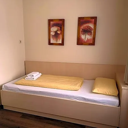 M&m - Hotel